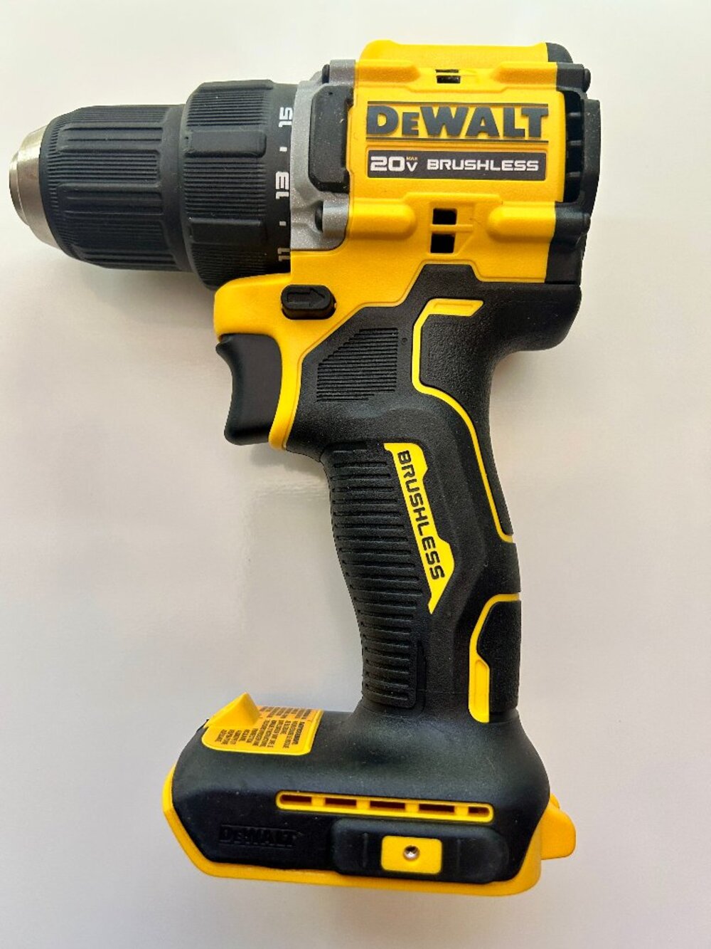 DCD794 DEWALT Drill/ Driver 1/2-Inch Cordless Atomic Brushless **NEW**